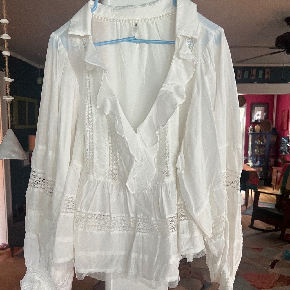Anthropologie Lace Detail Peasant Blouse